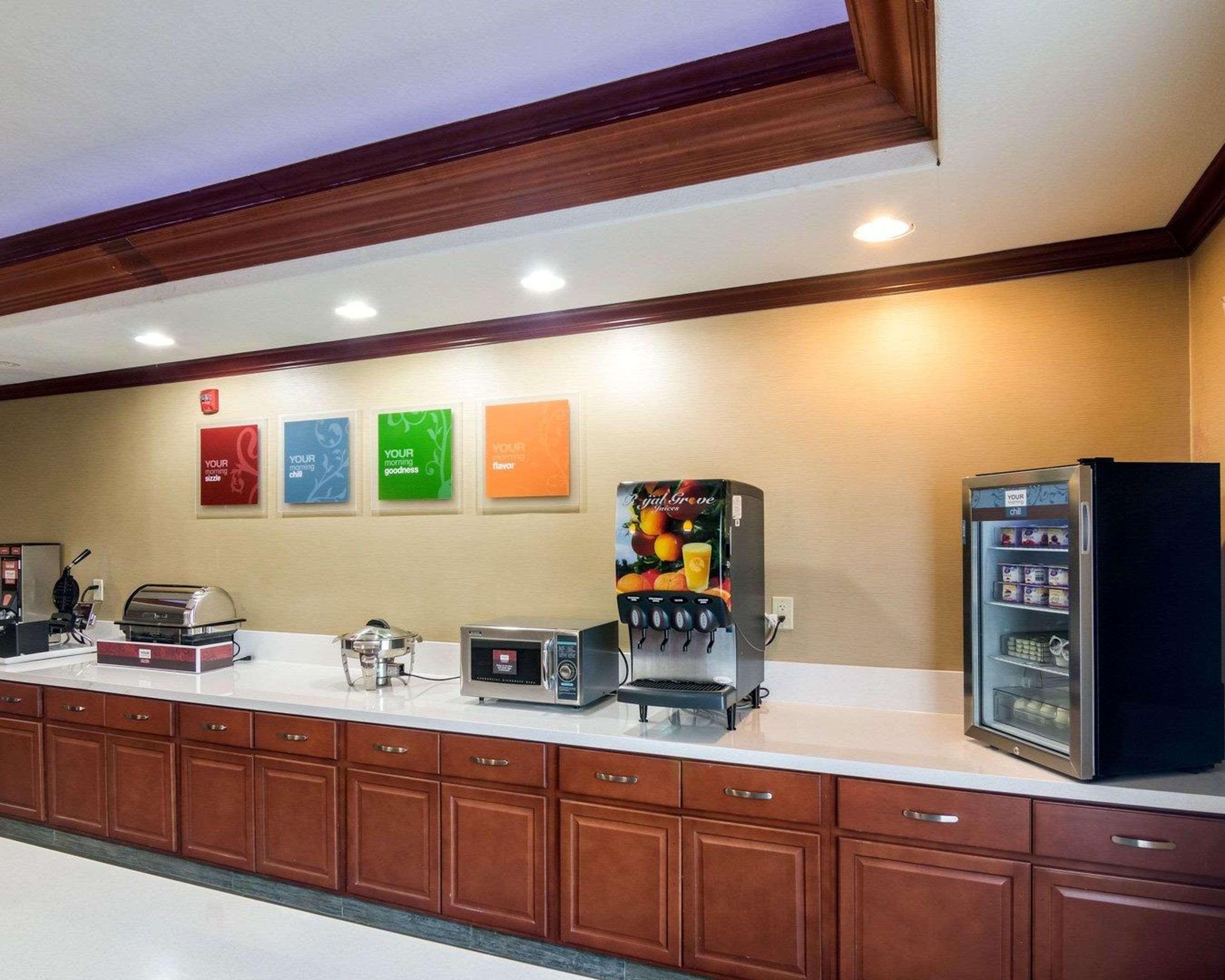 Comfort Suites Gainesville Bagian luar foto